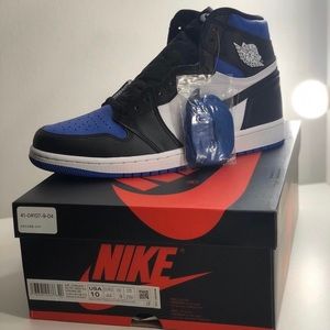 Jordan 1 “Royal Toe”